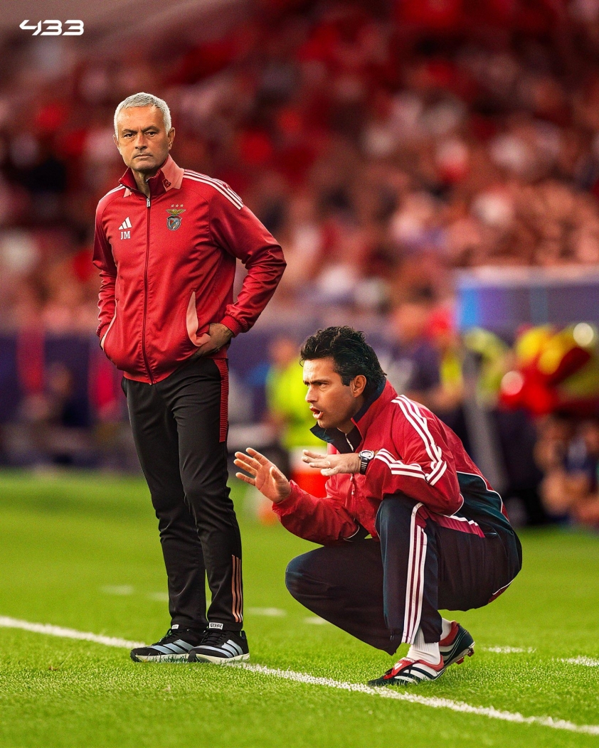 Mourinho có lần thứ 2 dẫn dắt Benfica, sau khi bắt đầu sự nghiệp HLV tại CLB này năm 2000 (Ảnh: 433).
