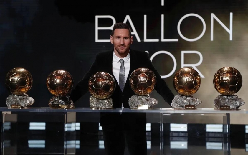 6 trên 8 QBV Messi giành được là trong màu áo Barcelona. (Ảnh: Nền tảng X)