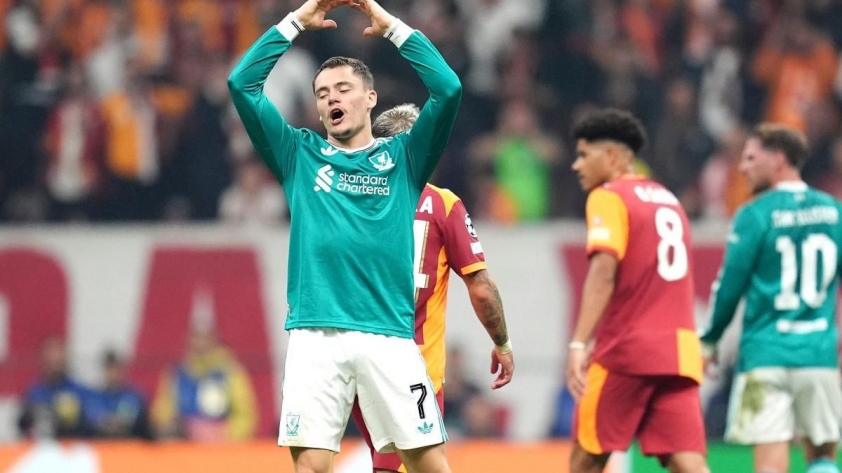 "Arne Slot chịu trách nhiệm cho thất bại của Liverpool" 7 Wirtz hòa nhập chậm ở Liverpool - Ảnh: UEFA