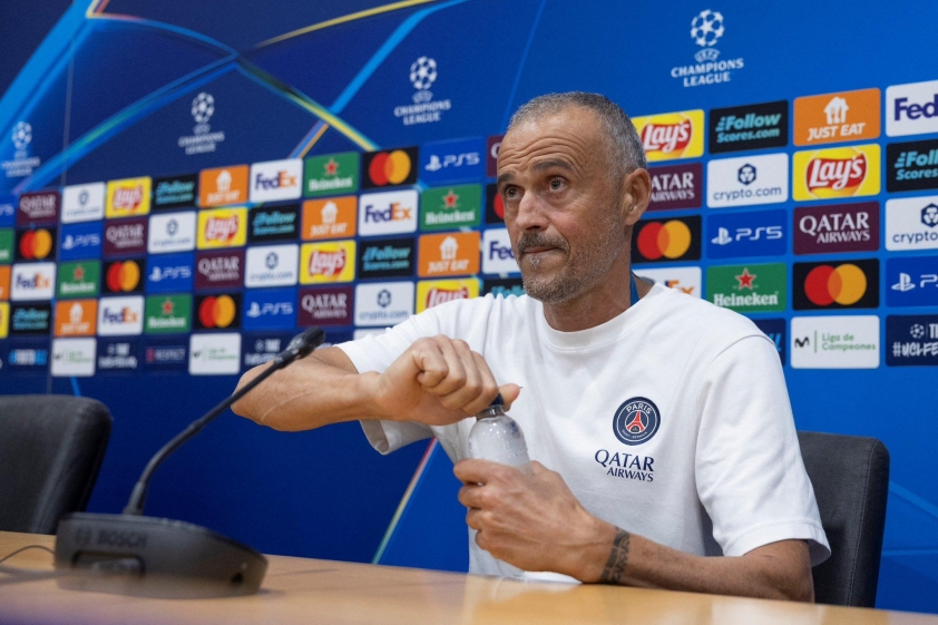Enrique đã có màn đối đầu thắng lợi trước Barca - Ảnh: @FabrizioRomano