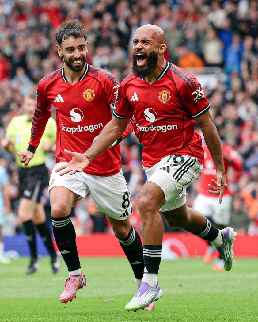 Mbeumo đã có 1 bàn thắng và 1 kiến tạo cho MU tại Premier League (Ảnh: X).