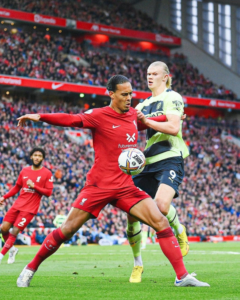 Haaland chưa thể ghi bàn tại SVĐ Anfield của Liverpool (Ảnh: TNT Sports).