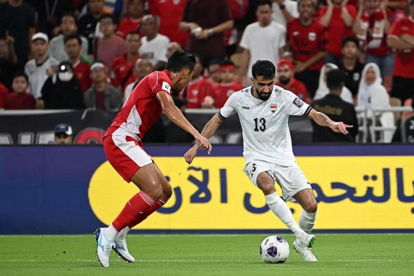 Indonesia hoàn toàn bất lực trước Iraq (Ảnh: Bola).