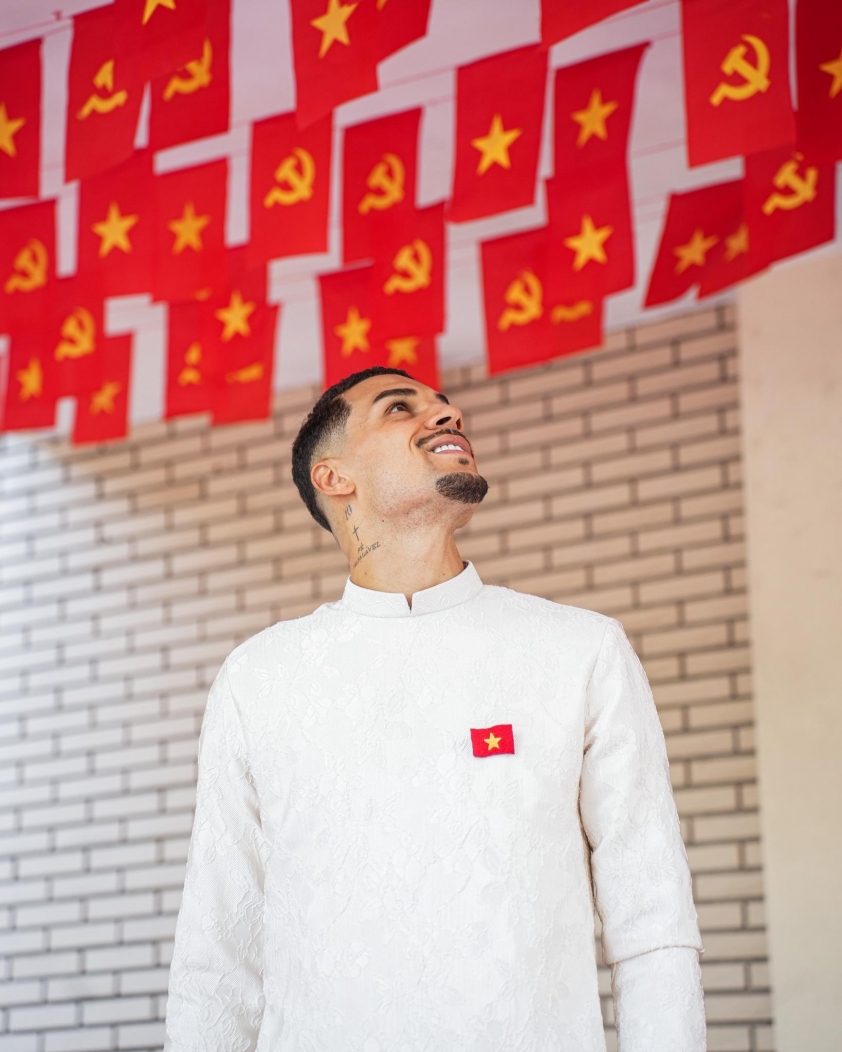 Truyền thông Indonesia ấn tượng với Hoàng Hến, chỉ ra một điều quan trọng 5 Hoàng Hên rạng rỡ trong ngày chính thức trở thành công dân Việt Nam. (Ảnh: HNFC)