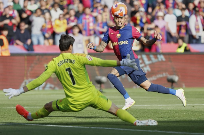 Raphinha sẽ gia tăng đáng kể sức mạnh hàng công của Barca. (Ảnh: ESPN)