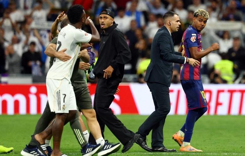 "Yamal mất điểm trước thầy Xabi Alonso của tôi" 4 Điểm nhấn đáng chú ý nhất Yamal để lại ở trận Siêu kinh điển lại là những drama bên lề. (Ảnh: ESPN)