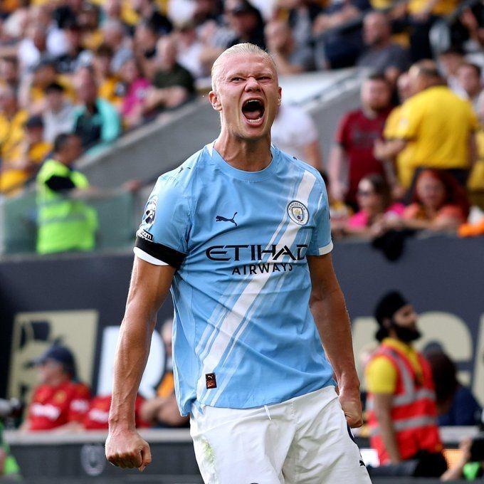 Pep Guardiola: "Arsenal bây giờ là đội bóng không thể ngăn cản!" 5 Pep Guardiola khẳng định Haaland không bị áp lực bởi trọng trách ghi bàn (Ảnh: Man City).