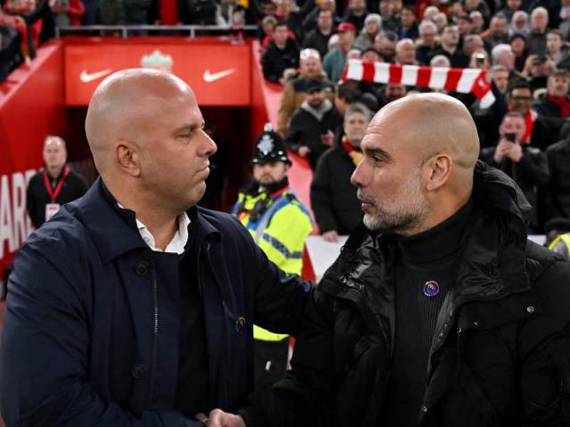 Pep Guardiola kỳ vọng điều gì ở trận đấu thứ 1.000? 4 Guardiola sẽ thắng Slot? - Ảnh: Sky Sports