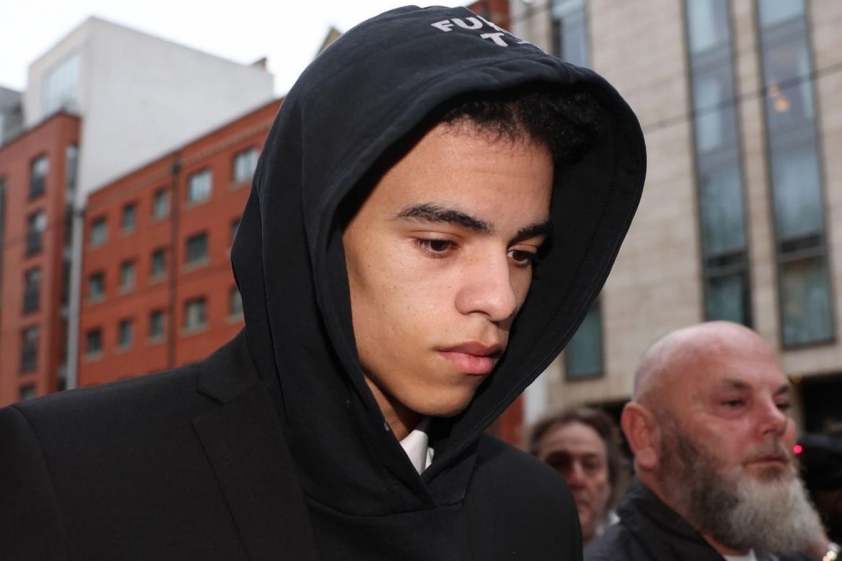 Cựu sao MU hy vọng trở lại đội tuyển Anh 5 Scandal bạo hành đã đẩy sự nghiệp của Greenwood sang một hướng khác.(Ảnh: Mirror)