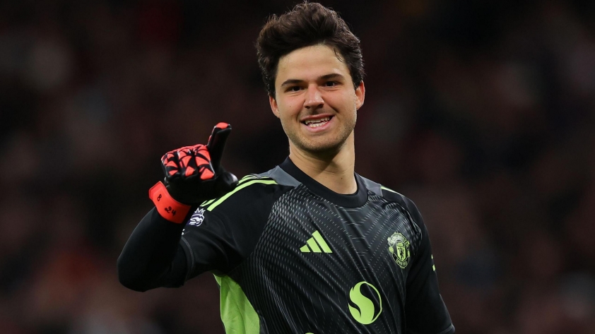 Senne Lammens chưa bao giờ phải nhận thất bại nào kể từ khi ra mắt Man United. (Ảnh: EPL)