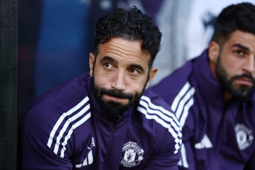 Amorim bắt đầu run rẩy sau trận thua trước Everton (Ảnh: Manchester United).