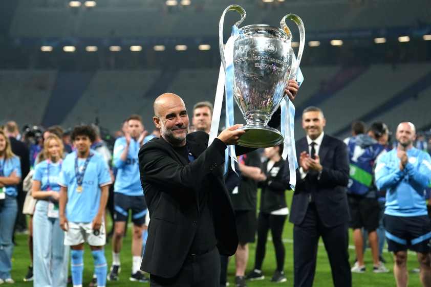 Cú ăn ba của Pep Guardiola cùng Man City không được nhiều người đánh giá cao vì những cáo buộc gian lận tài chính. (Ảnh: Goal)