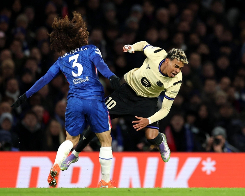 Barcelona thu về bao nhiêu từ việc bán Cucurella? 4 Lamine Yamal gần như