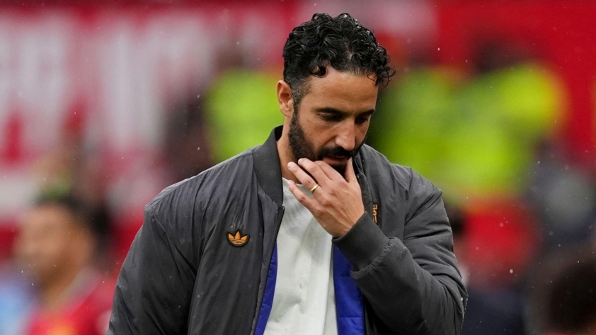 Hành động của Patrick Dorgu đã khiến nhiều người nghi ngờ về quyền lực của Ruben Amorim. (Ảnh: Goal)