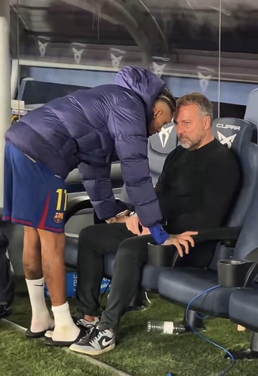 Nhà cầm quân người Đức không giấu được cảm xúc ở thời điểm tiếng còi mãn cuộc vang lên (Ảnh: Reportista).