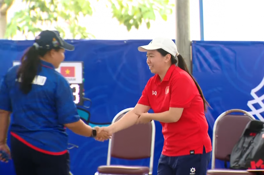 Đội nữ bi sắt Việt Nam có chiến thắng áp đảo trong trận chung kết với Thái Lan.