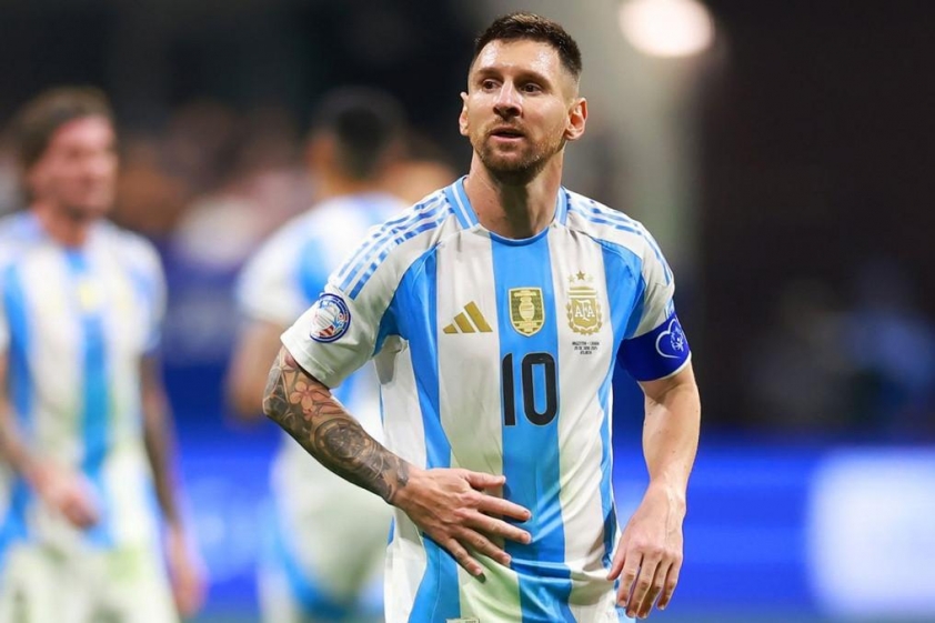 HLV Tây Ban Nha: 'Messi không bao giờ nên nghỉ hưu' 5 Messi sẽ giúp Argentina lên đỉnh ở World Cup 2026? - Ảnh: @FIFAcom