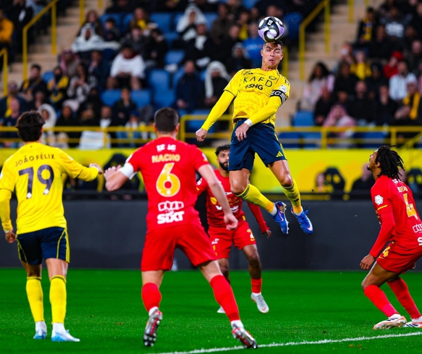 Ronaldo mờ nhạt dù có bàn thắng trong trận đấu 7 Cả Al Nassr và Ronaldo đều đang gặp vấn đề.