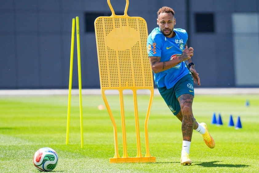 Sự trở lại của Neymar mang tới cú hích lớn cho ĐT Brazil