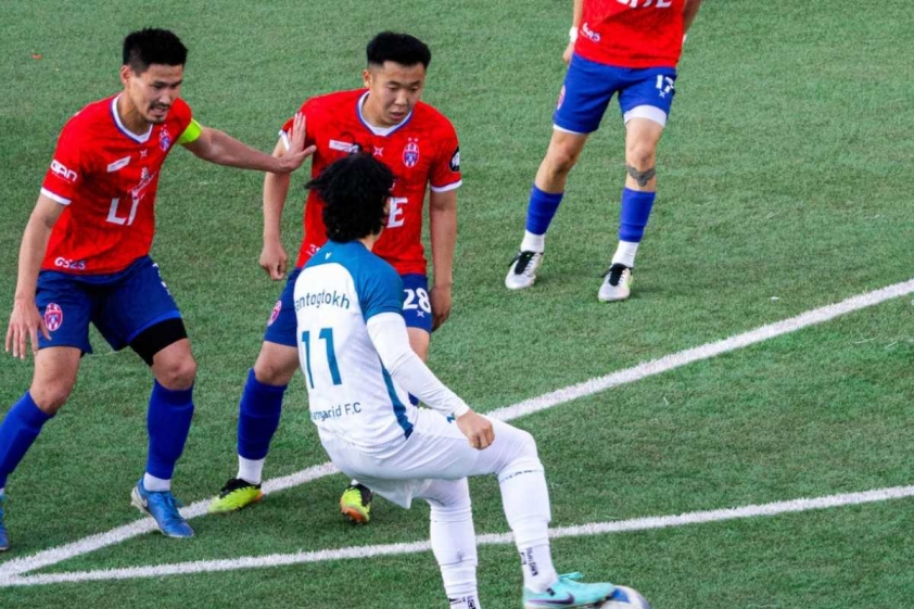 Ulaanbaatar có sức mạnh vượt trội trước Khangarid.