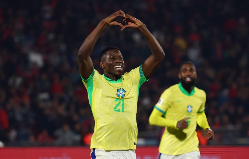 Trực tiếp Brazil 2-1 Chile: Bùng nổ phút cuối 540576