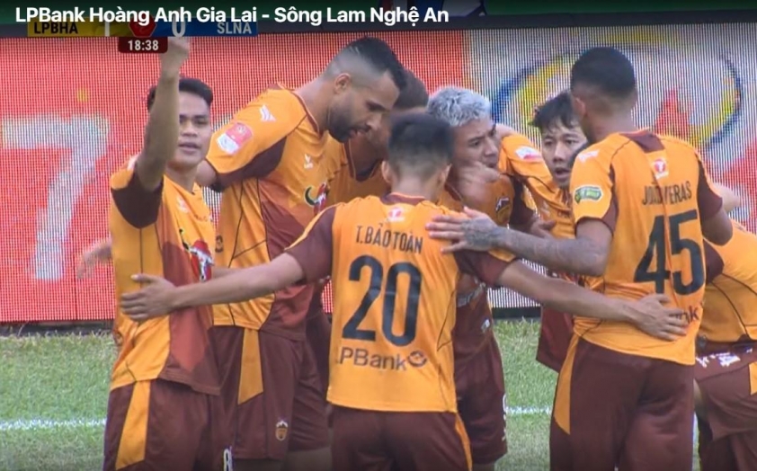 Trực tiếp HAGL 1-0 SLNA: Đinh Thanh Bình lập công!!! 459320