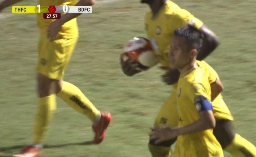 Trực tiếp Thanh Hóa 1-0 Bình Dương: Chủ nhà mở điểm 460906