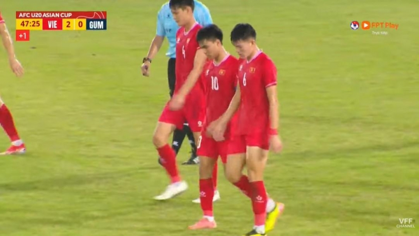 Trực tiếp U20 Việt Nam 2-0 U20 Guam: Công Phương tỏa sáng 533344