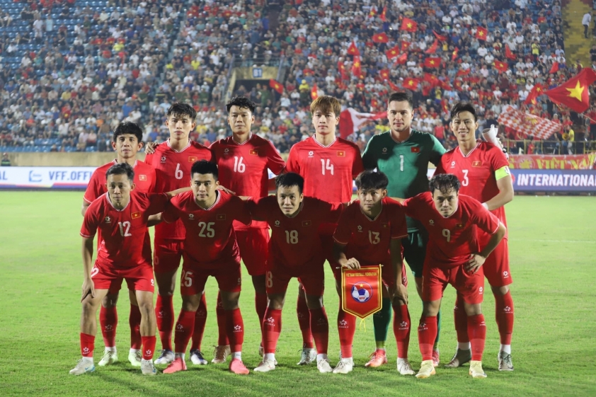 Đội tuyển Việt Nam mất trung vệ trụ cột Bùi Hoàng Việt Anh trước thềm AFF Cup 2024