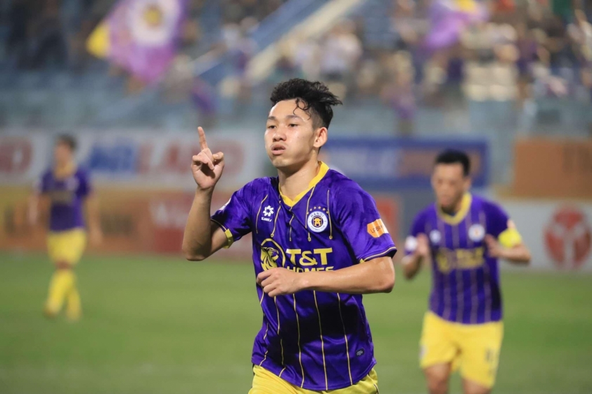 Hà Nội FC Đánh Bại Bình Dương, Vươn Lên Top Đầu V-League Sau Bàn Thắng Duy Nhất Của Hai Long