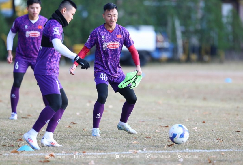 Nguyễn Thái Sơn là cầu thủ đầu tiên bị gạch tên khỏi danh sách ĐT Việt Nam tham dự AFF Cup 2024