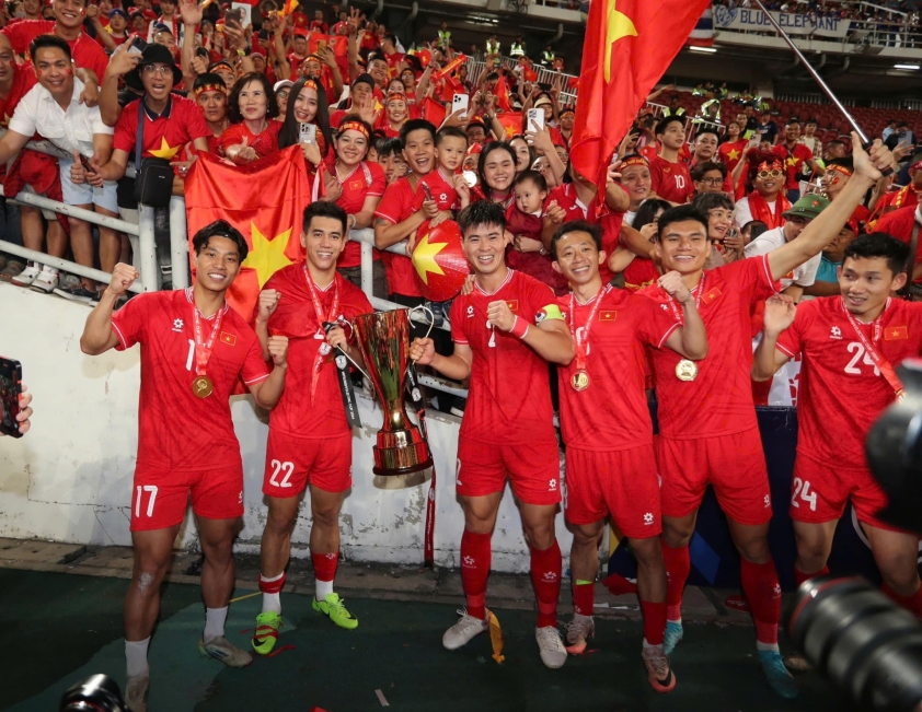 ĐT Việt Nam tại AFF Cup 2024: Chức vô địch khó quên! 579913