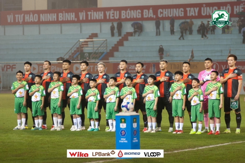 Hấp dẫn cuộc đua vô địch, trụ hạng vòng 18 giải hạng Nhất 632371