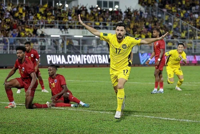 HLV đội hạng 72 FIFA mong Malaysia may mắn ở trận gặp Việt Nam 642523