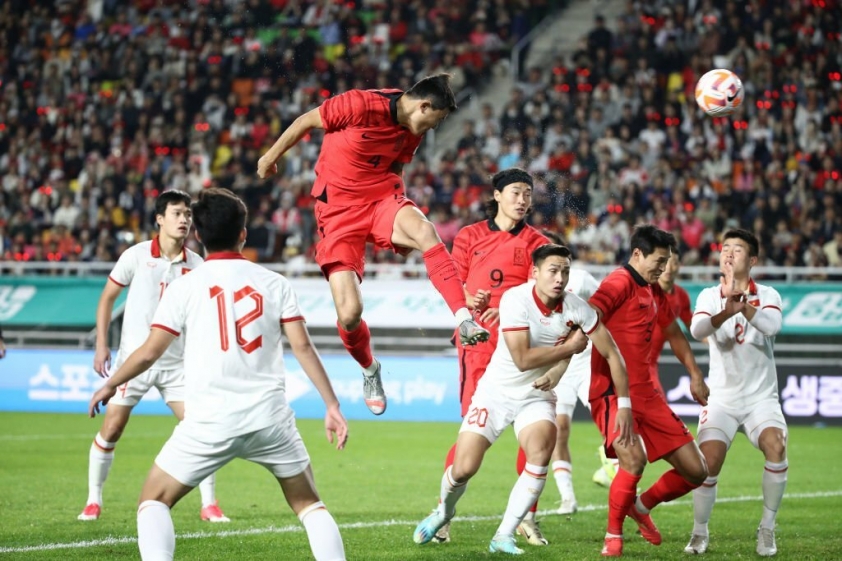Trực tiếp Việt Nam 0-5 Hàn Quốc: Lee Kang In ghi bàn 342684