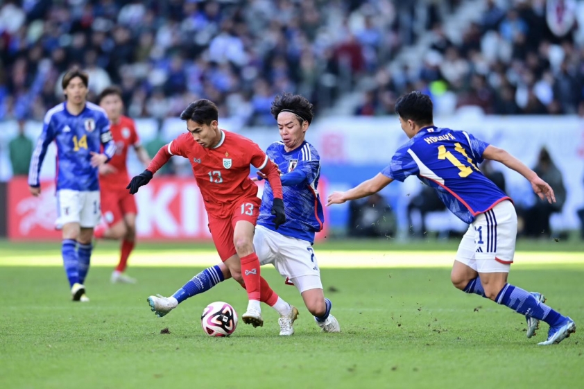 Trực tiếp Nhật Bản 4-0 Thái Lan: Cơn mưa bàn thắng 382534