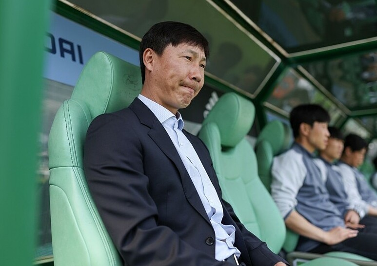 hlv-kim-sang-sik-jeonbuk-hyund-4170-9523-1714359682-1714378448-151645-1714544480-133201