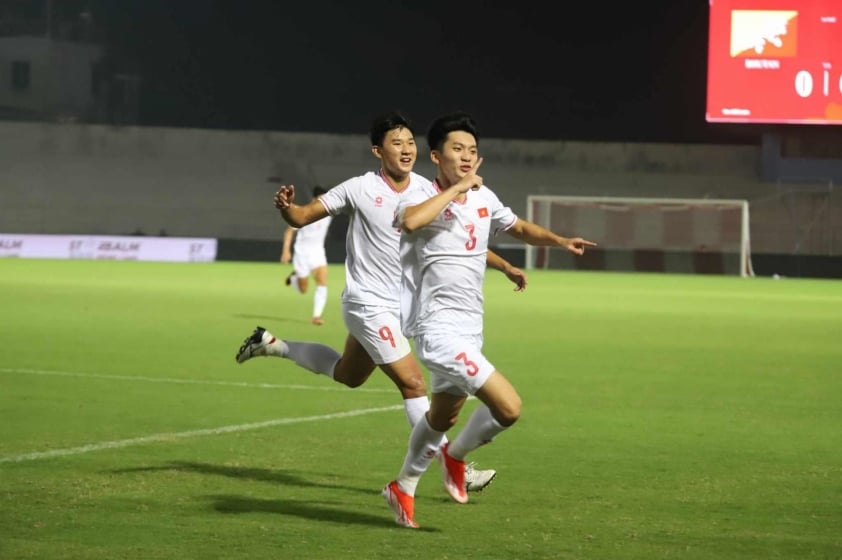 Trực tiếp U20 Việt Nam 1-0 U20 Bhutan: Bảo Long mở tỉ số 532197