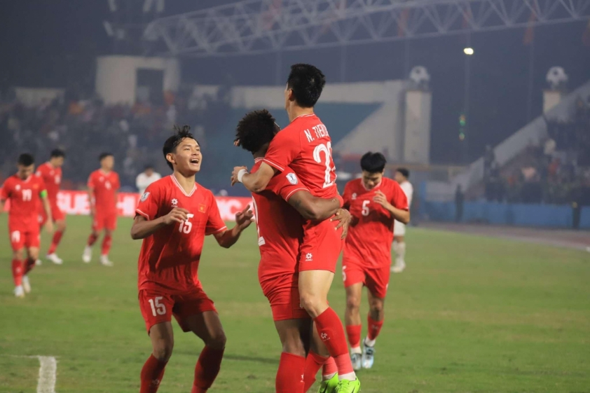 Trực tiếp Việt Nam 5-0 Myanmar: Tiến Linh lên tiếng 572730