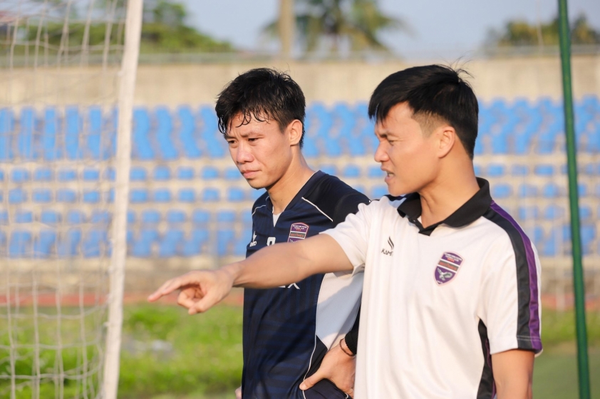 Thêm 1 cầu thủ nguy cơ lỡ hẹn ĐT Việt Nam 629287