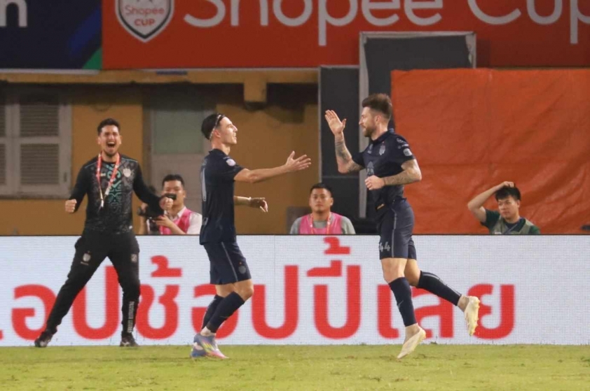 Trực tiếp CAHN 2-2 Buriram United: Quá tiếc 634798