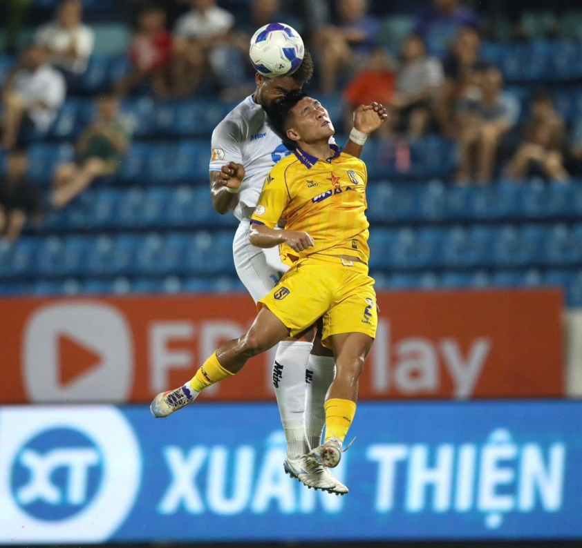 Trực tiếp SLNA vs Nam Định, 18h00 hôm nay 26/5 639801