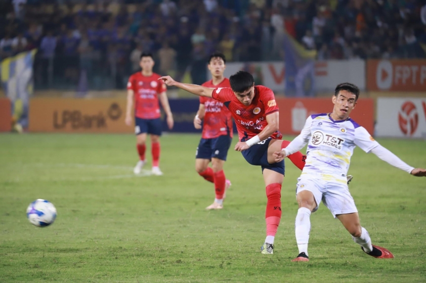 Trực tiếp CAHN 0-1 Hà Nội: Tuấn Hải mở tỉ số 640563