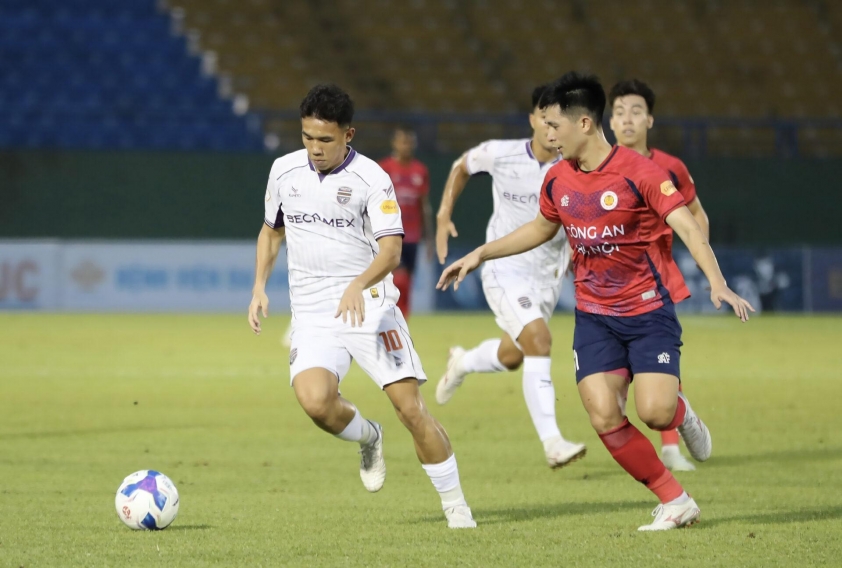 Trực tiếp Becamex TPHCM vs CAHN, 18h00 hôm nay 24/8 690931