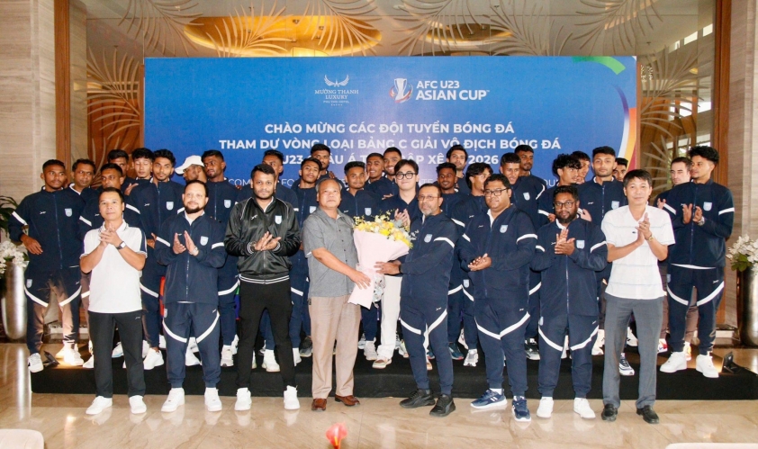 Đội tuyển U23 Bangladesh được đón tiếp chu đáo khi đến Việt Trì, Phú Thọ (Ảnh: VFF)