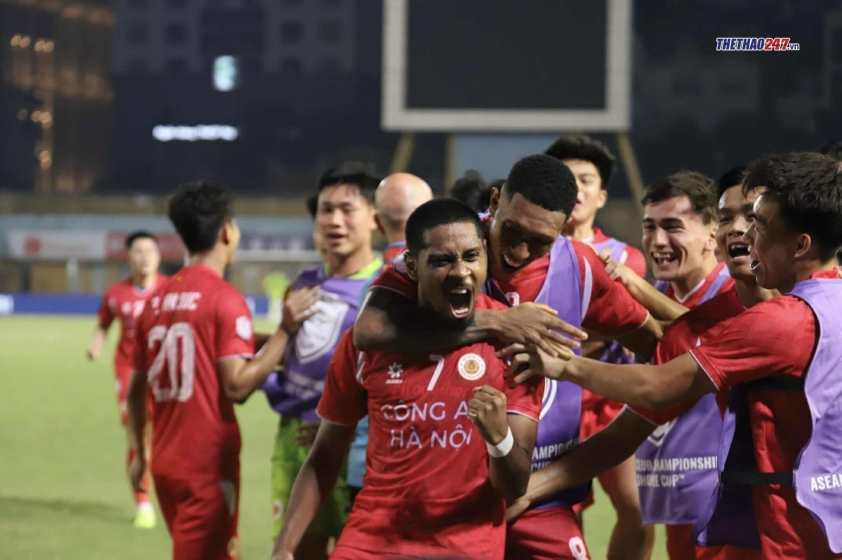 Cao Pendant Quang Vinh lập công phút 90, CAHN thắng vất vả Cebu FC 710490