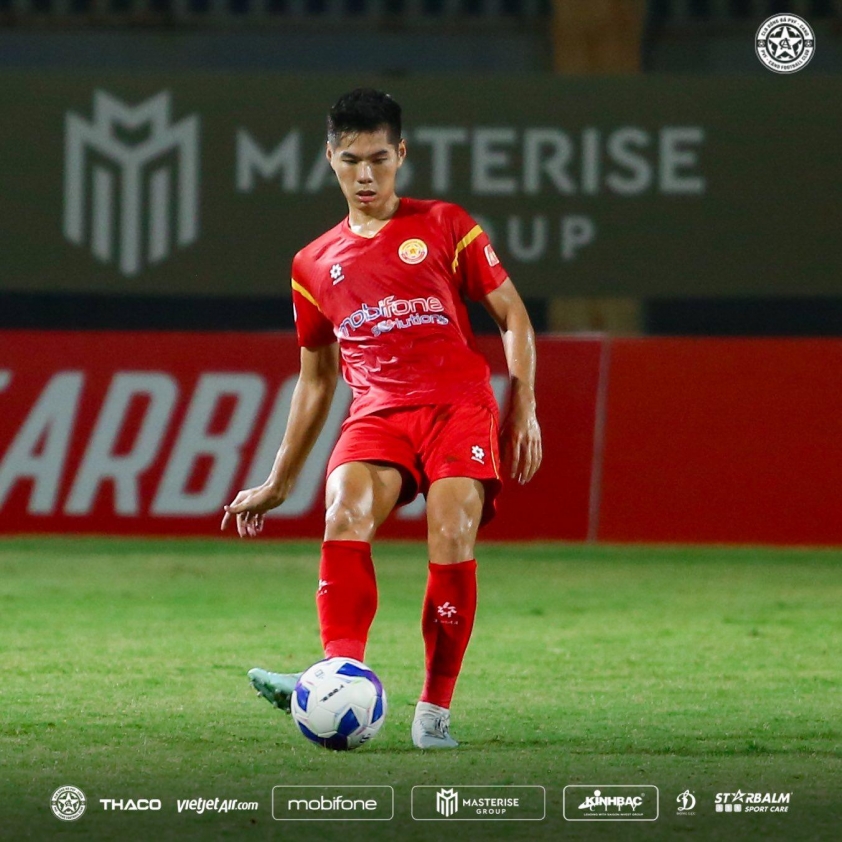 Trung vệ U23 Việt Nam gây chú ý, đem tin vui cho HLV Kim Sang Sik 4 571224482_1267774118697638_733223092526951679_n
