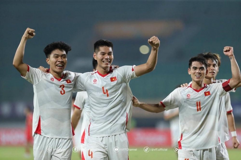 Trung vệ U23 Việt Nam gây chú ý, đem tin vui cho HLV Kim Sang Sik 5 image (7)