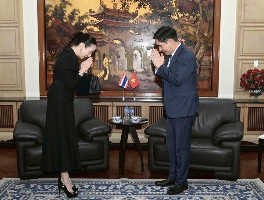 Madam Pang lên tiếng sau sự cố sai Quốc kỳ Việt Nam 3 IMG_8985