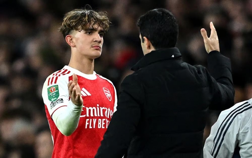 Thần đồng Arsenal lập kỷ lục ấn tượng tại Champions League 6 HLV Arteta hết lời khen ngợi sao tuổi teen Dowman-731059